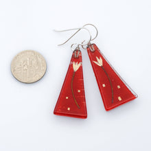 Load image into Gallery viewer, Silver Flower Triangle Earrings
