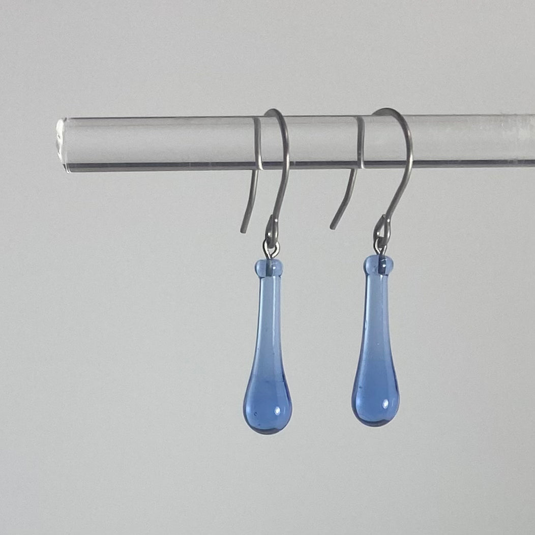 Micro Ondine Glass Drop Earrings