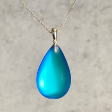 Load image into Gallery viewer, Dichroic Medium Drop Pendant
