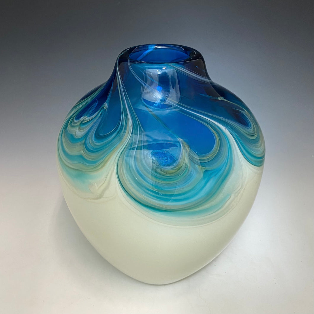 Oceana Acorn Vase